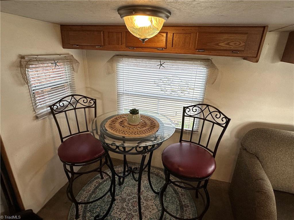 property viewer photo 6