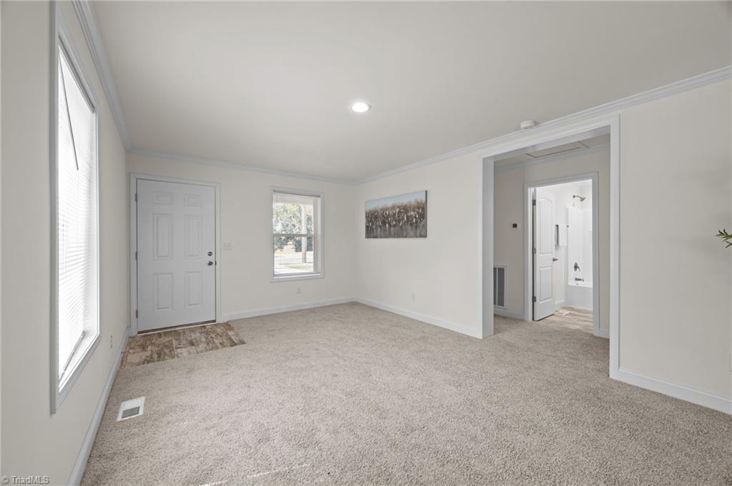 property viewer photo 12