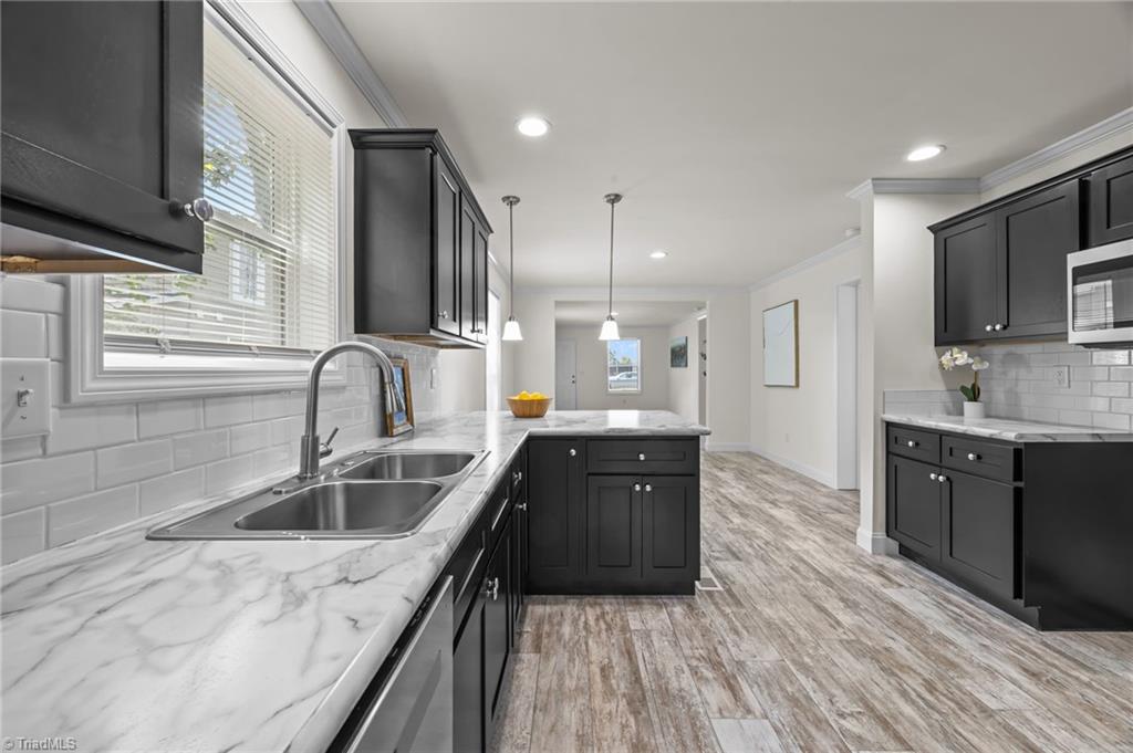 property viewer photo 17