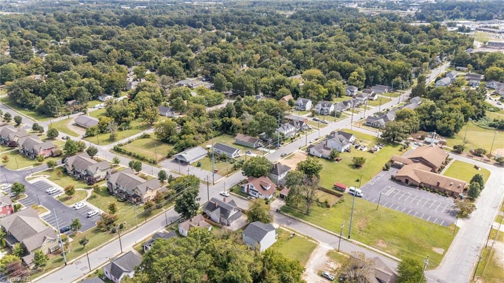 property viewer photo 6