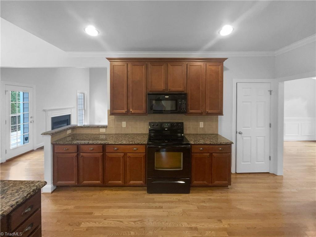 property viewer photo 10