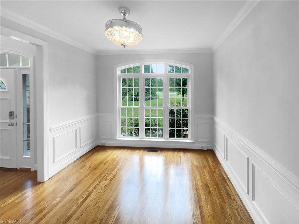 property viewer photo 17