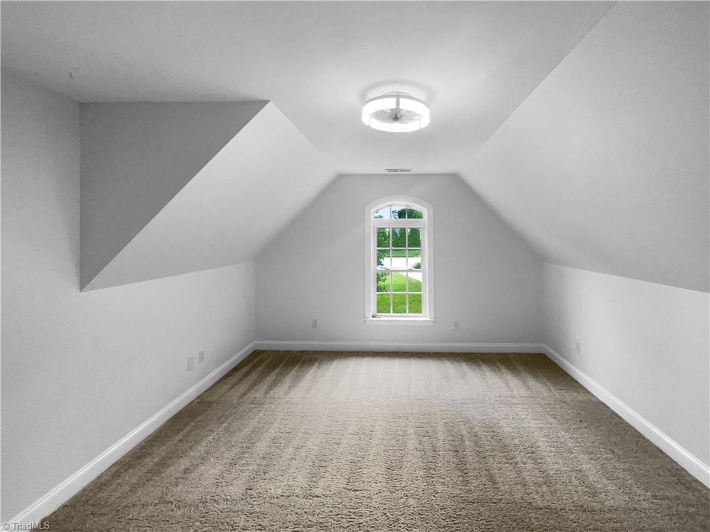 property viewer photo 21