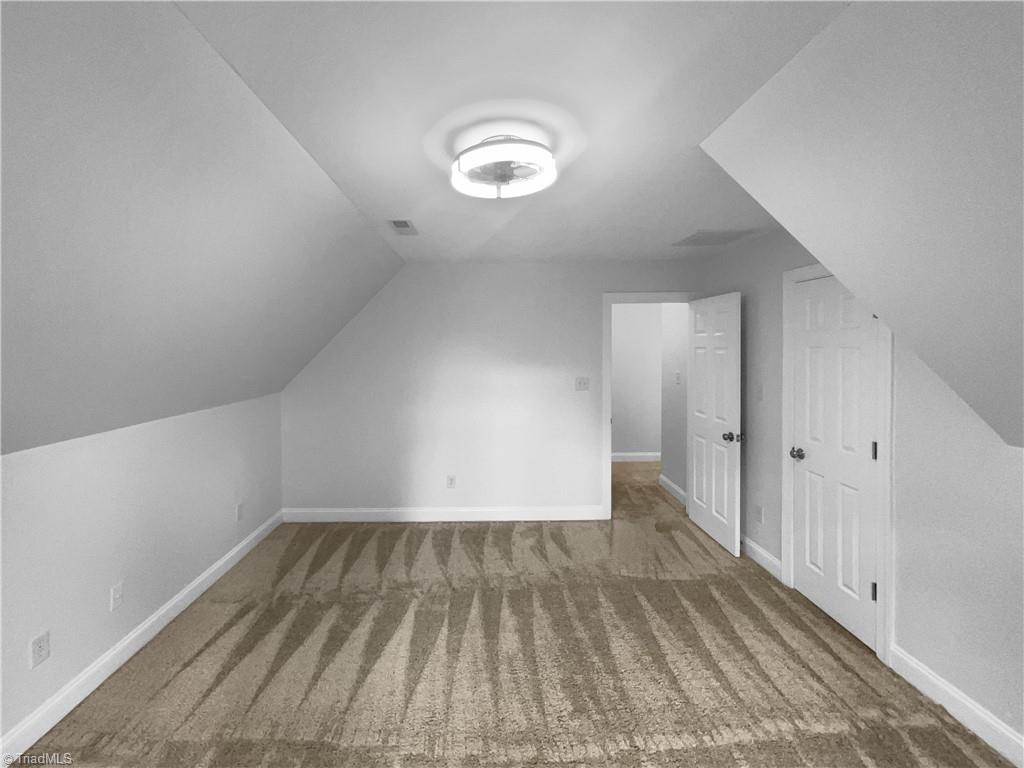 property viewer photo 23