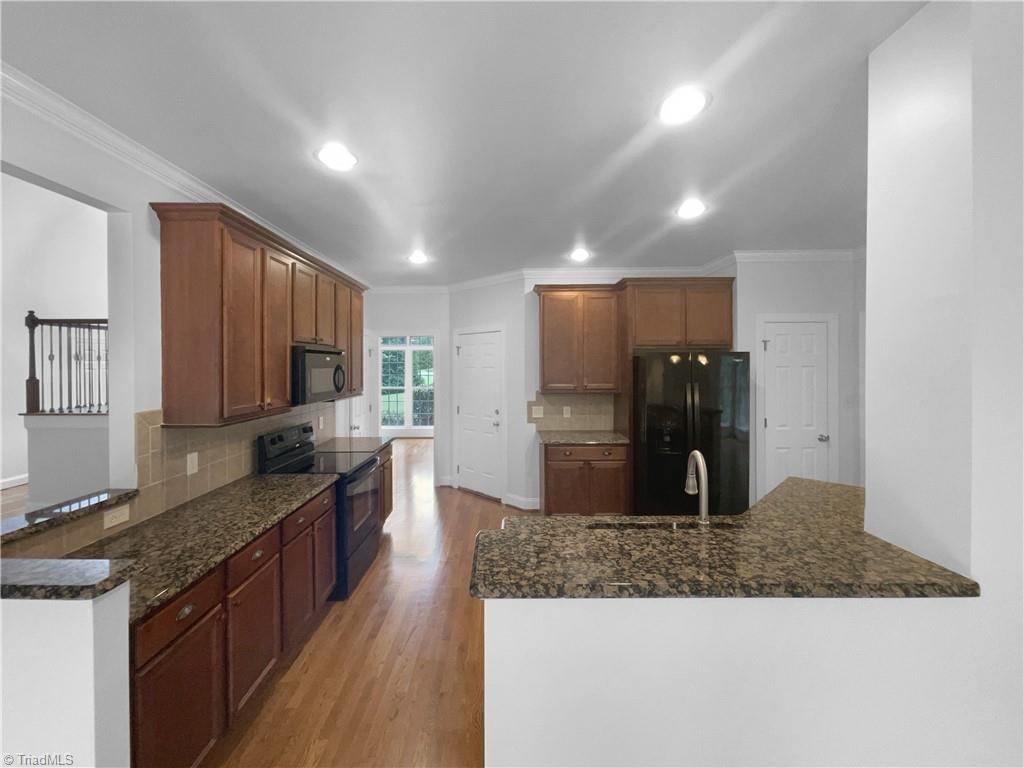 property viewer photo 5