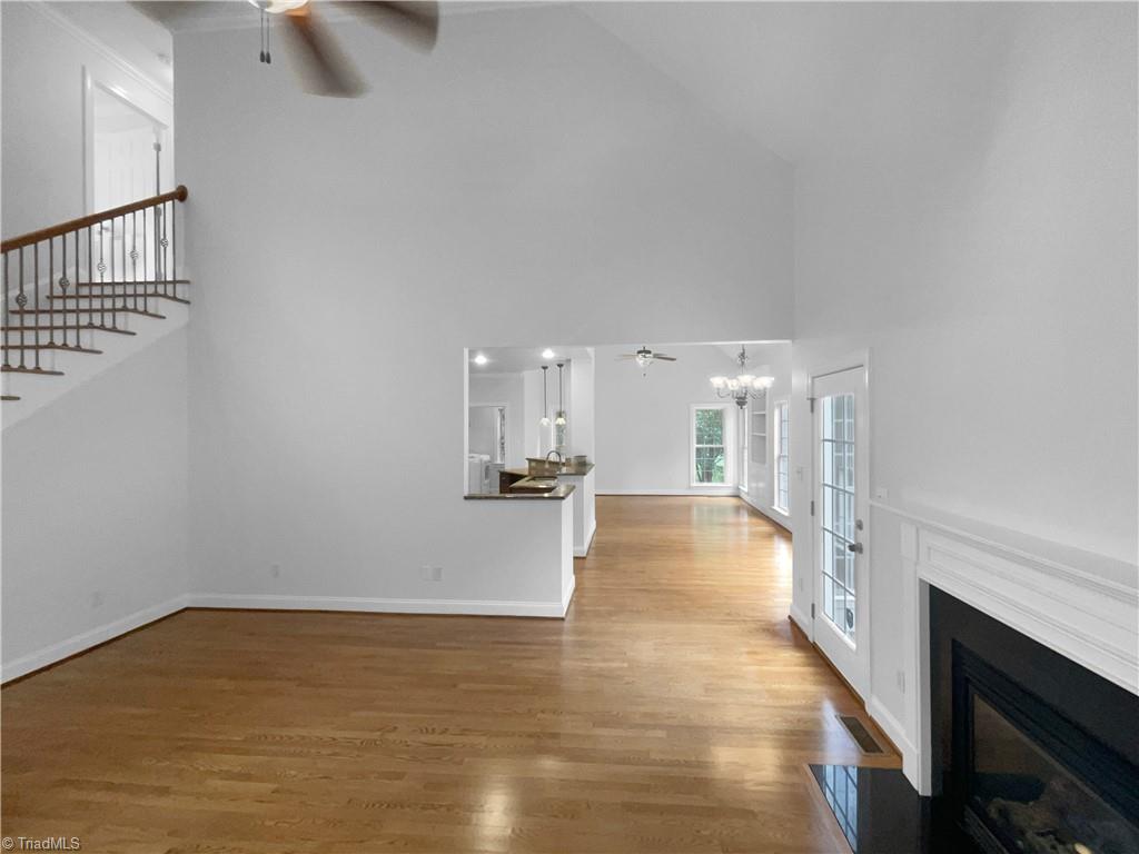 property viewer photo 8