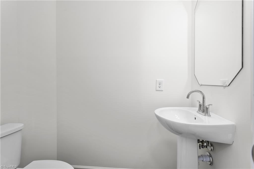 property viewer photo 14