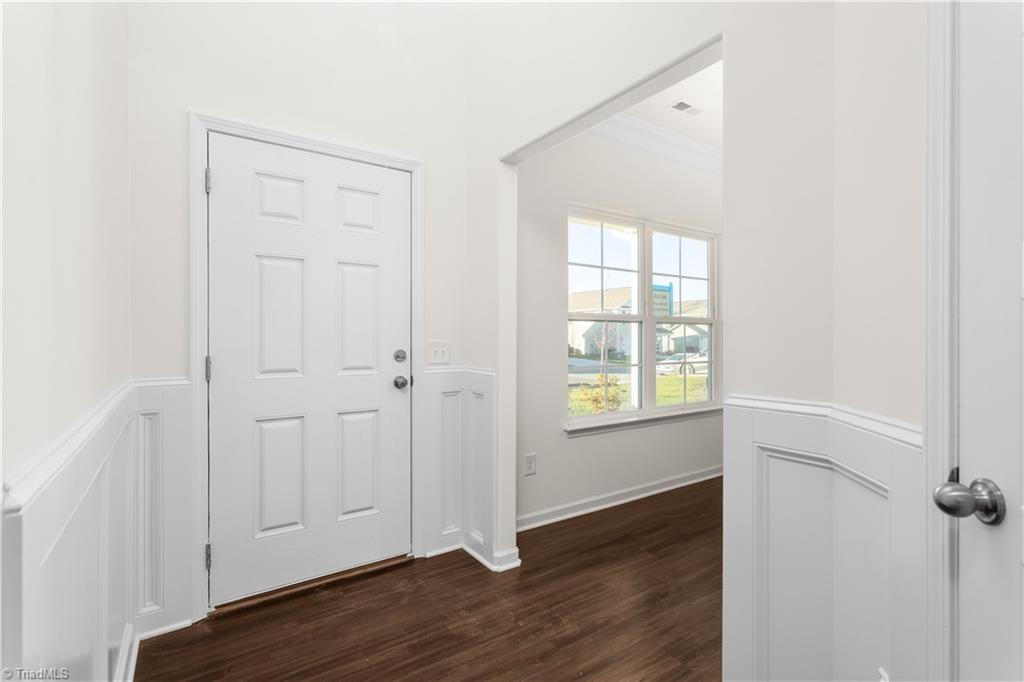 property viewer photo 4