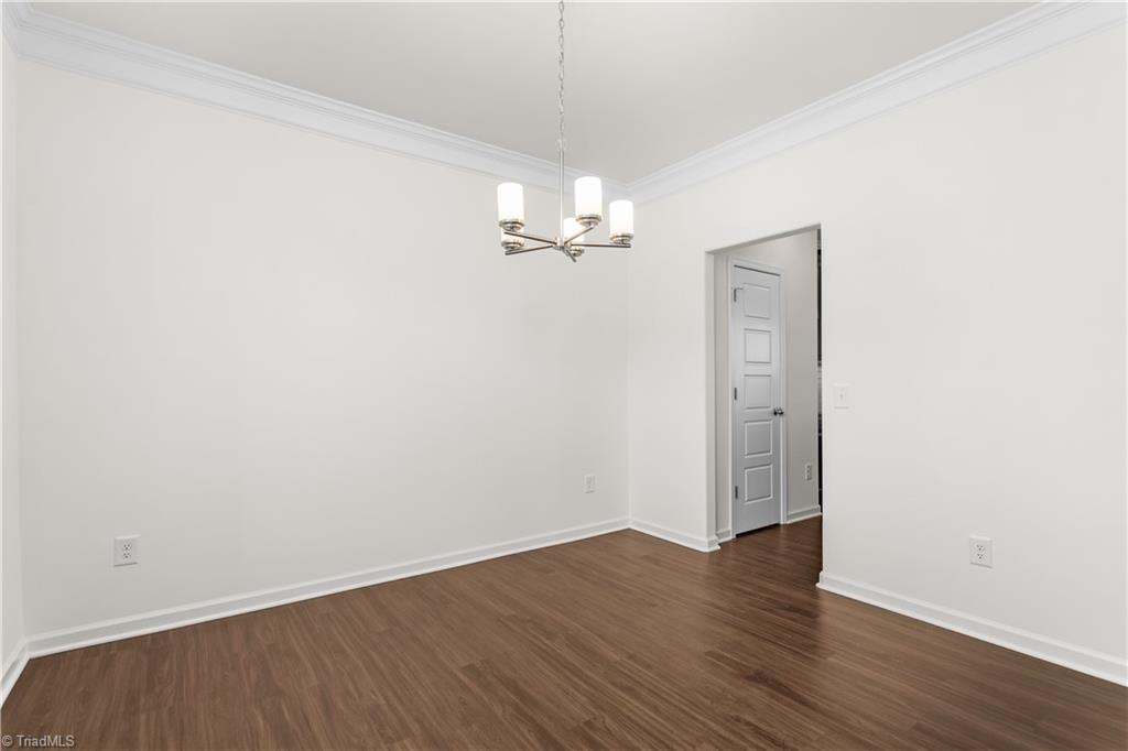 property viewer photo 5