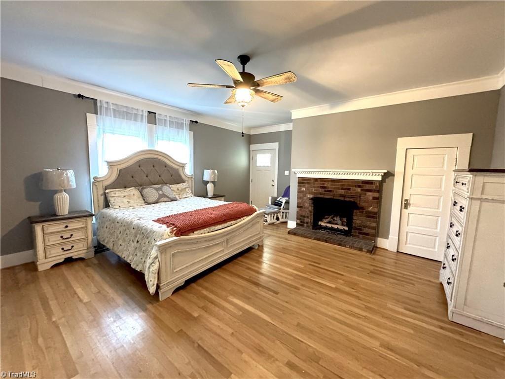 property viewer photo 16