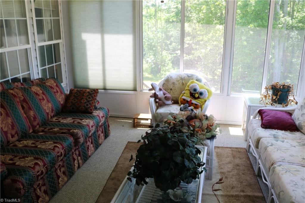 property viewer photo 25