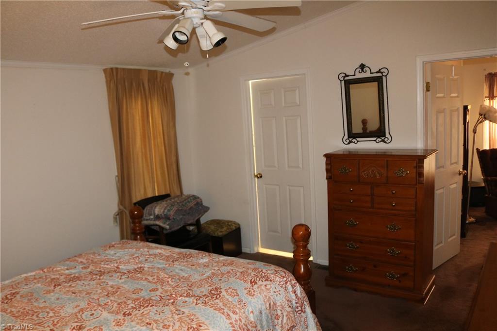 property viewer photo 26