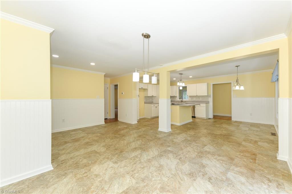property viewer photo 25