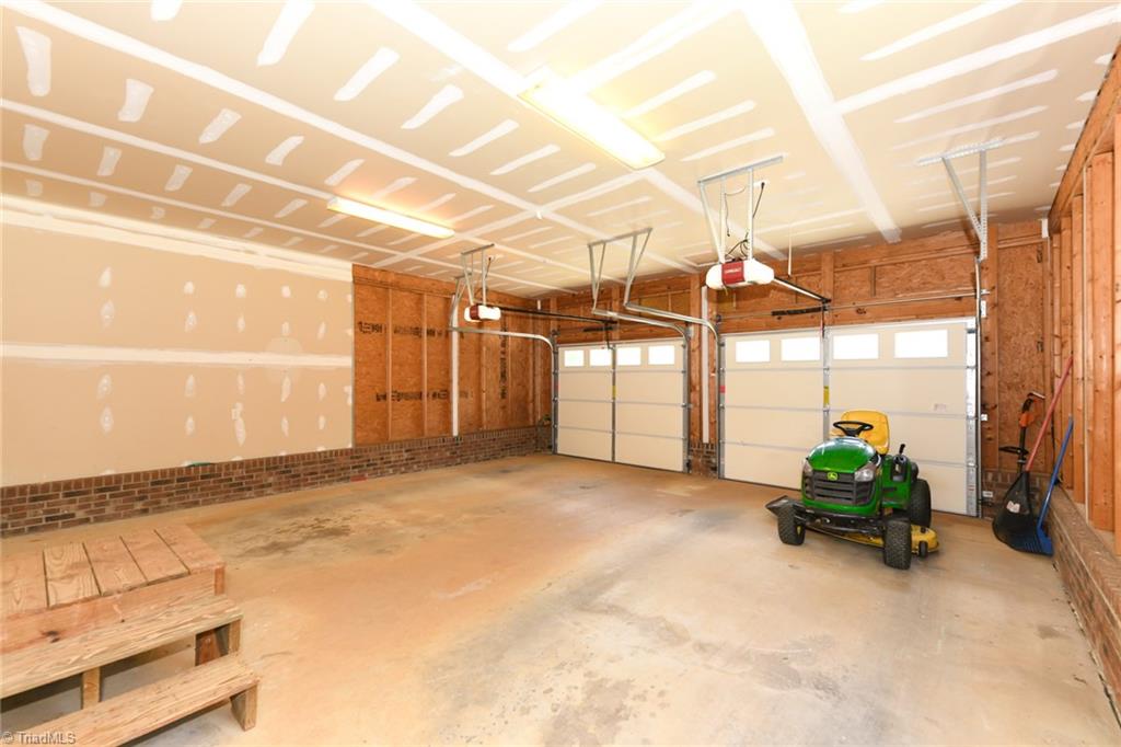 property viewer photo 29