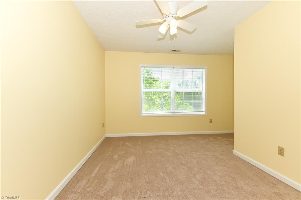 property viewer photo 33