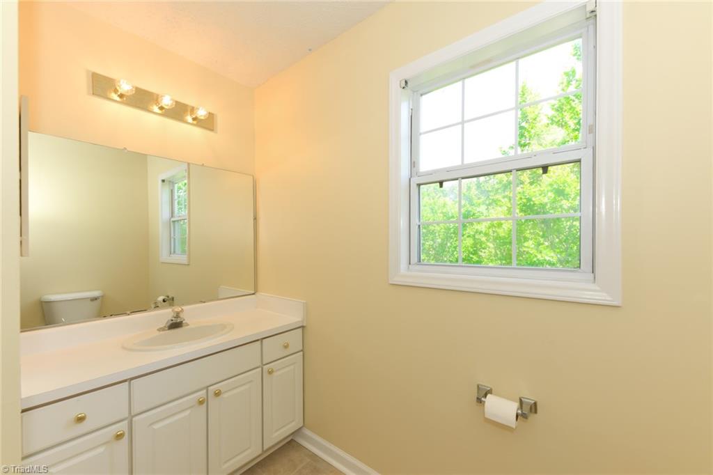 property viewer photo 37