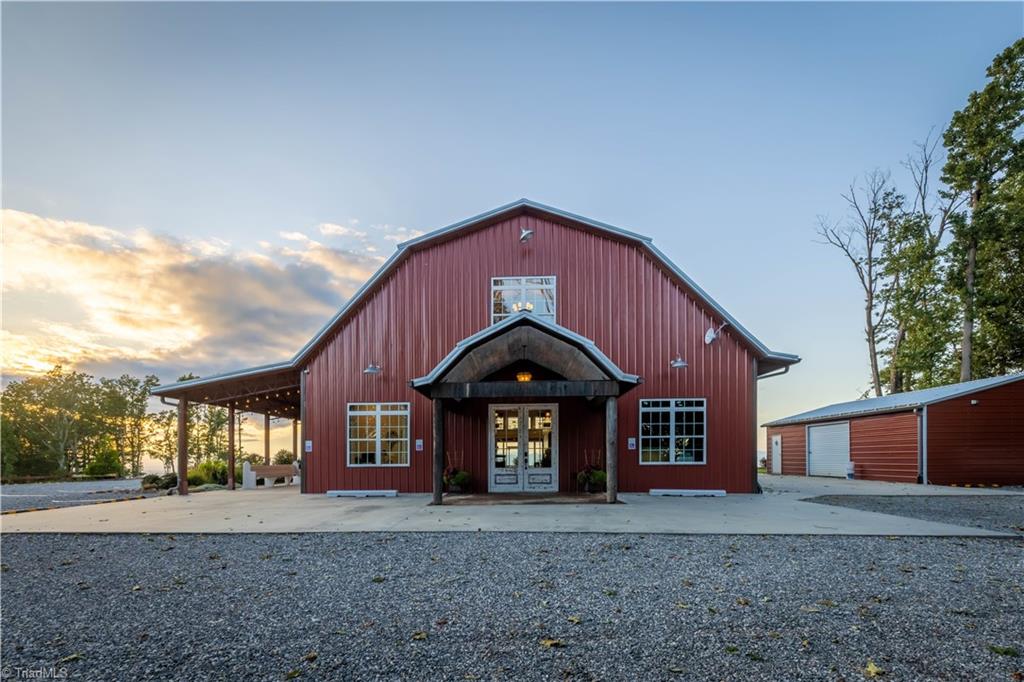 main property photo 36