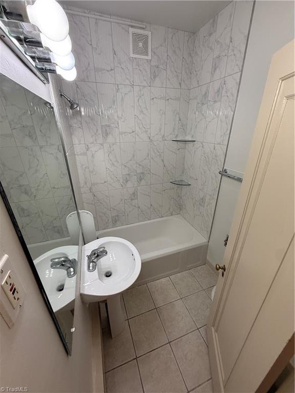 property viewer photo 8