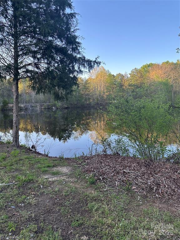 property viewer photo 6