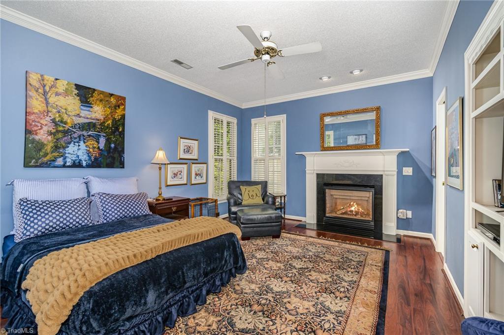 property viewer photo 14