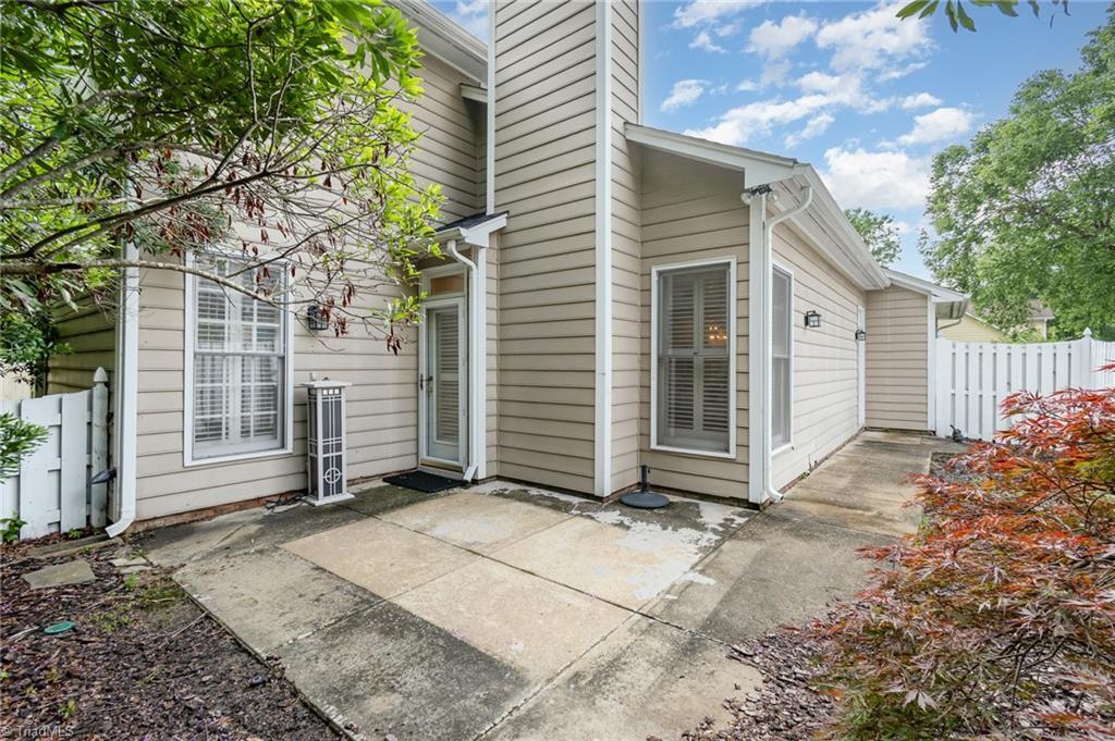 property viewer photo 24