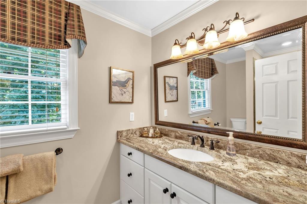 property viewer photo 20
