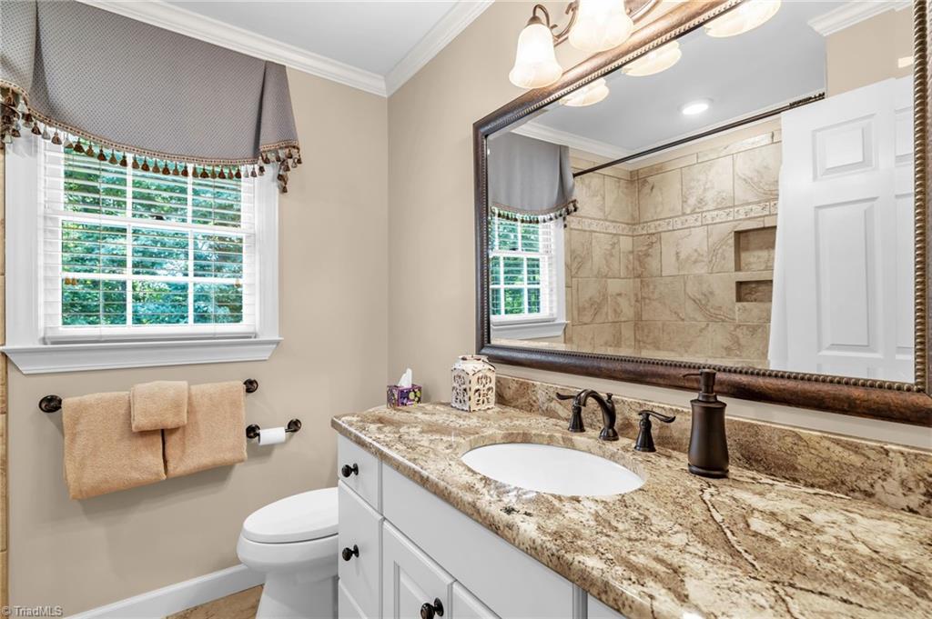 property viewer photo 24
