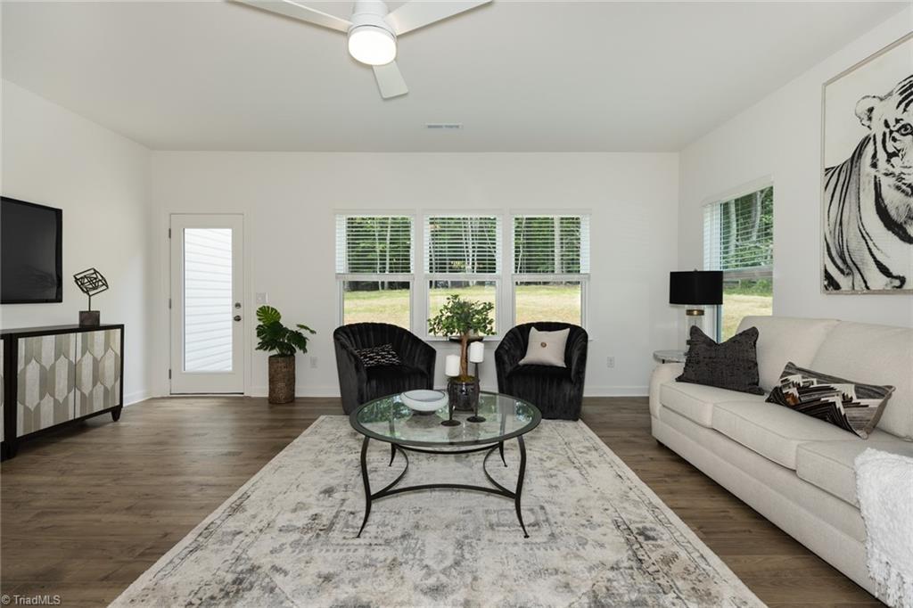 property viewer photo 11