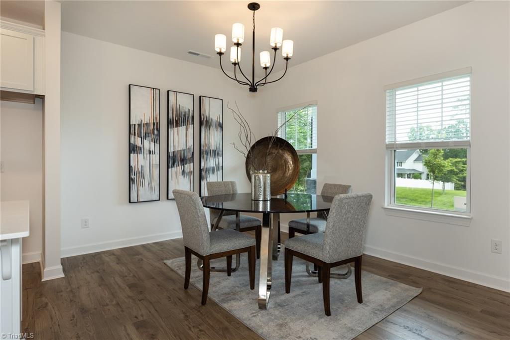property viewer photo 6