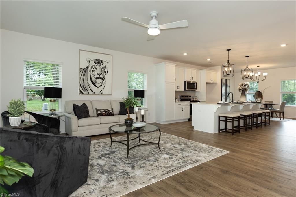 property viewer photo 9