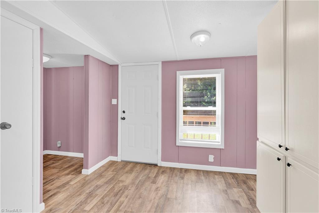 property viewer photo 13