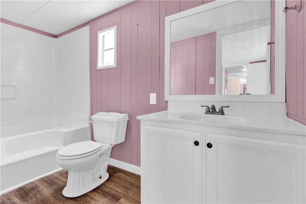 property viewer photo 8