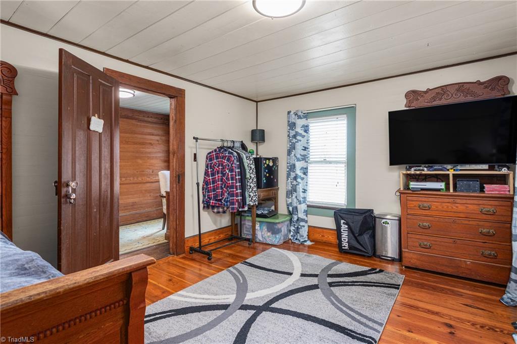 property viewer photo 24
