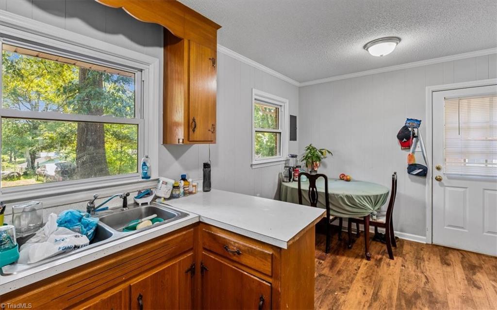 property viewer photo 9