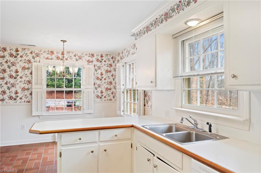property viewer photo 8
