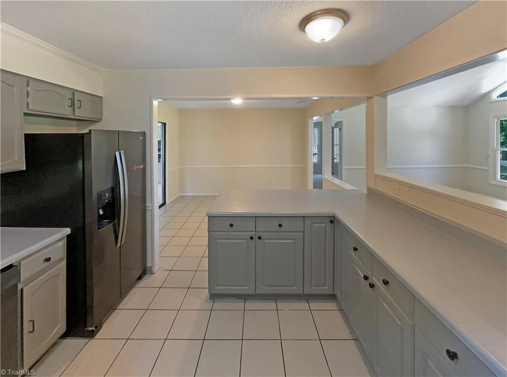 property viewer photo 5