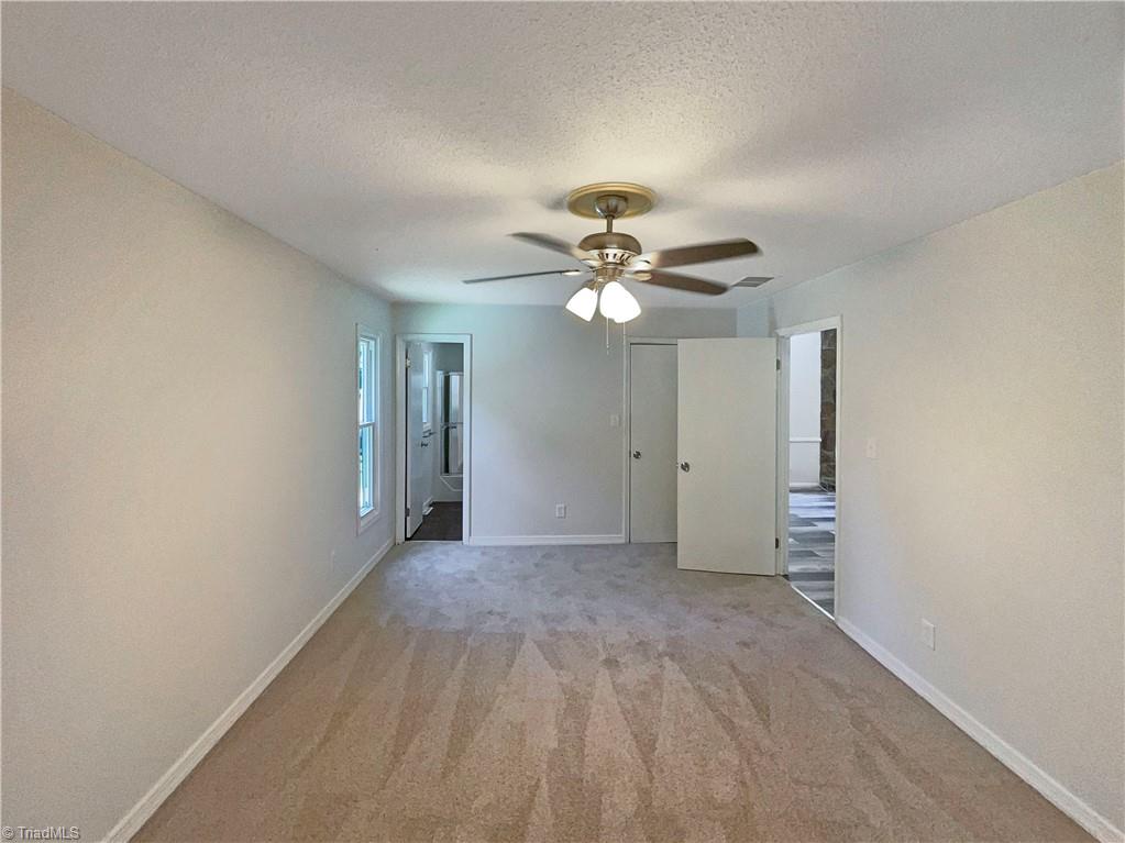 property viewer photo 9