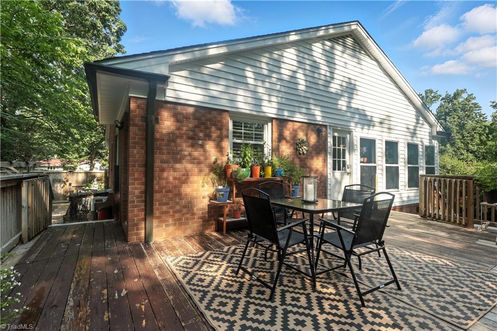 property viewer photo 18