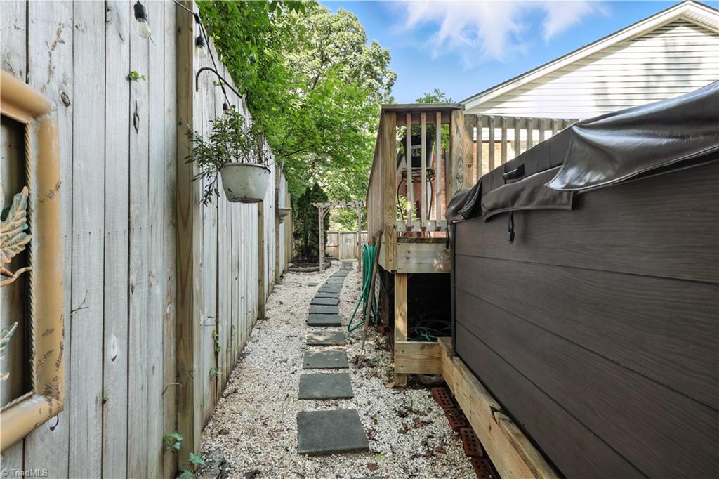 property viewer photo 26