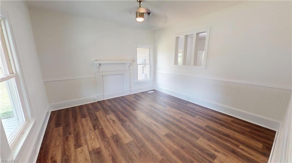 property viewer photo 3