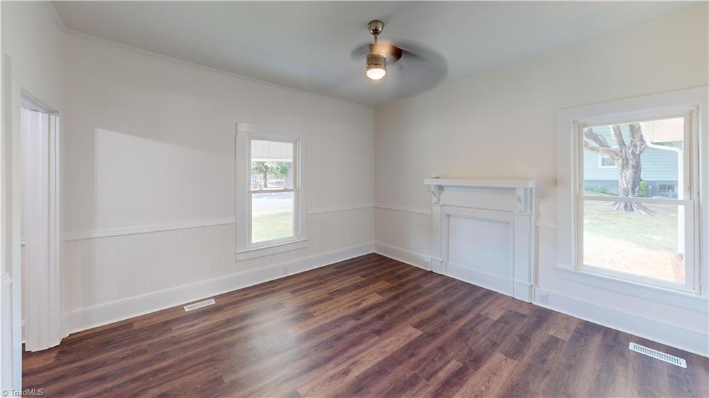 property viewer photo 5