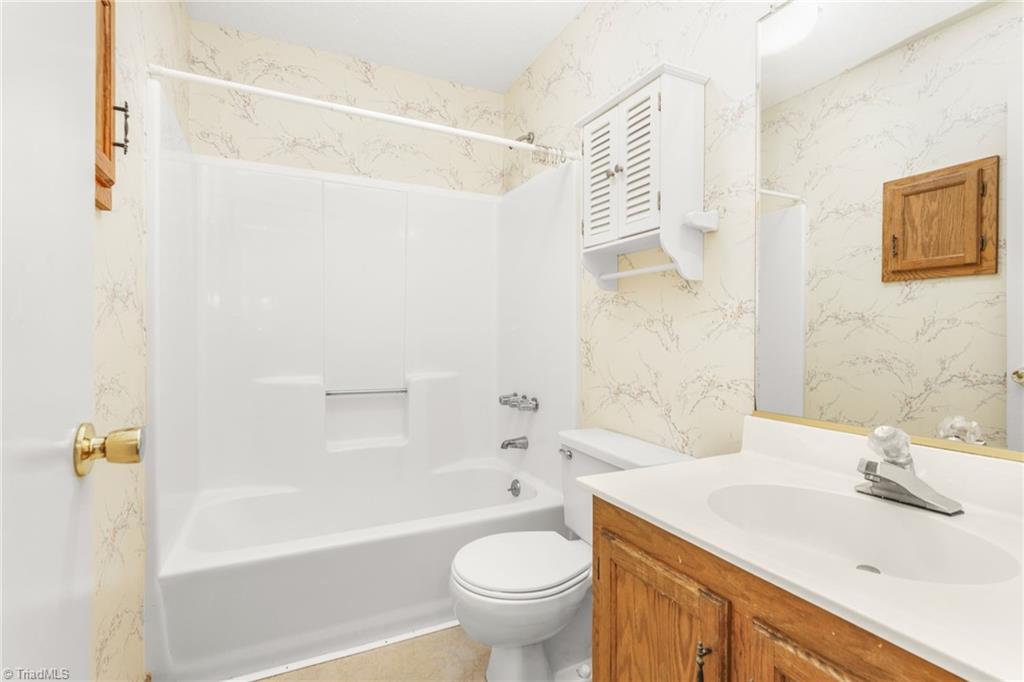 property viewer photo 13