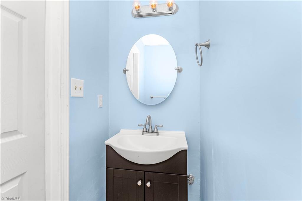 property viewer photo 19
