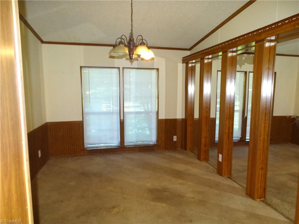 property viewer photo 10