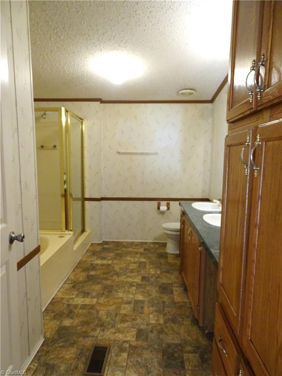 property viewer photo 19