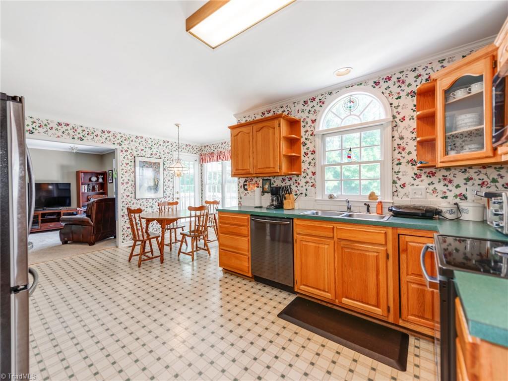 property viewer photo 12