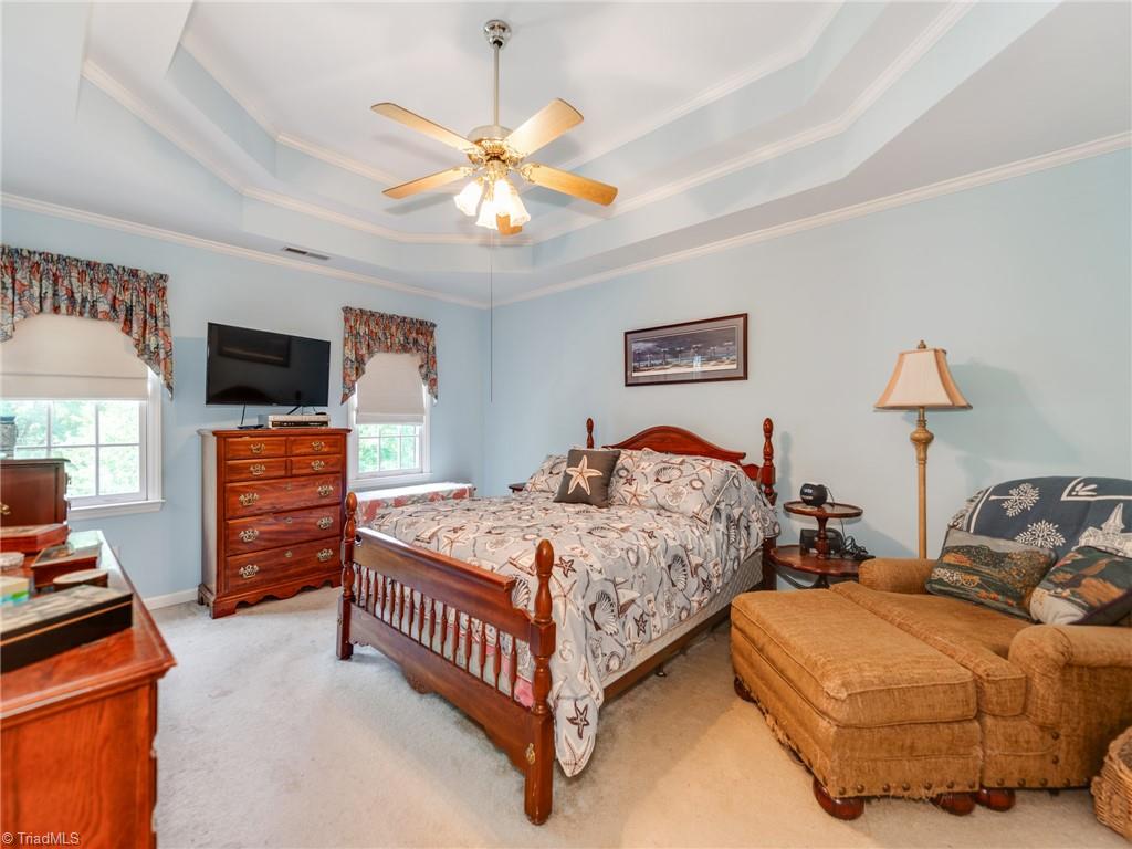 property viewer photo 16