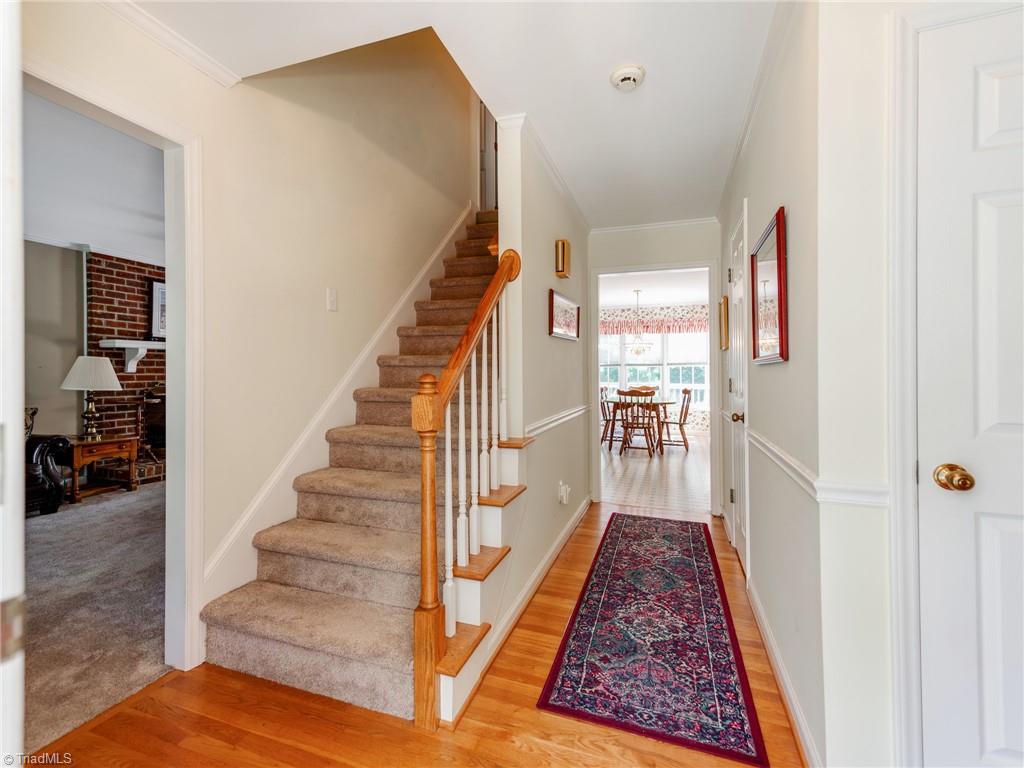 property viewer photo 3