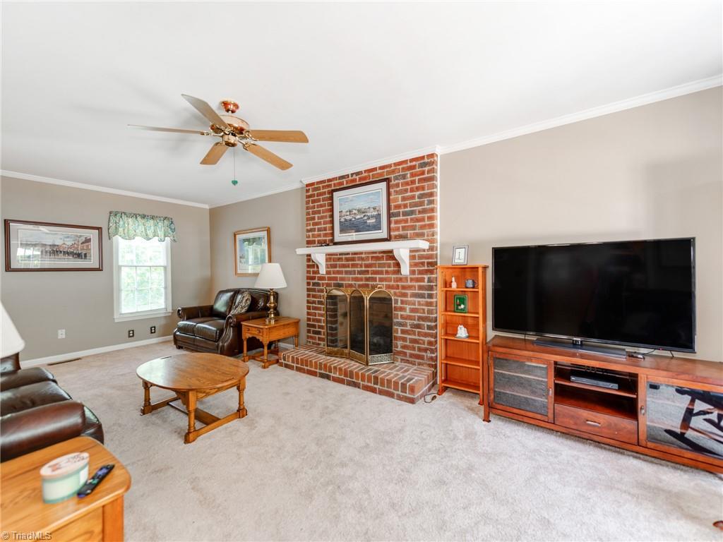 property viewer photo 6