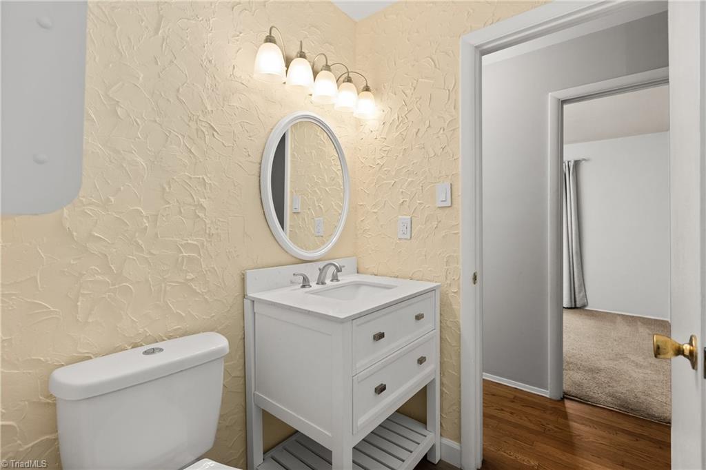 property viewer photo 14